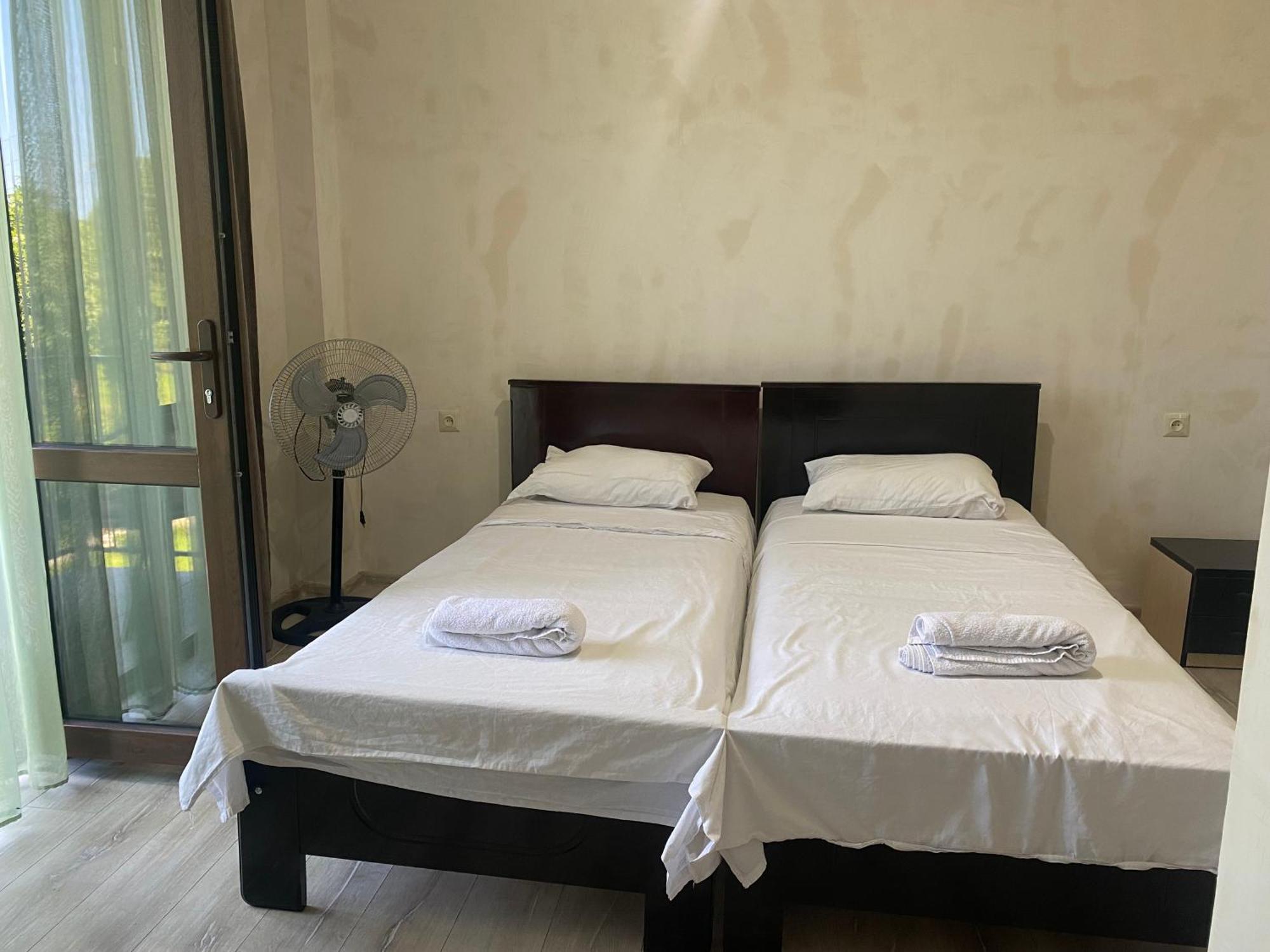 Family Hotel Our House Ts'ikhisdziri Ngoại thất bức ảnh