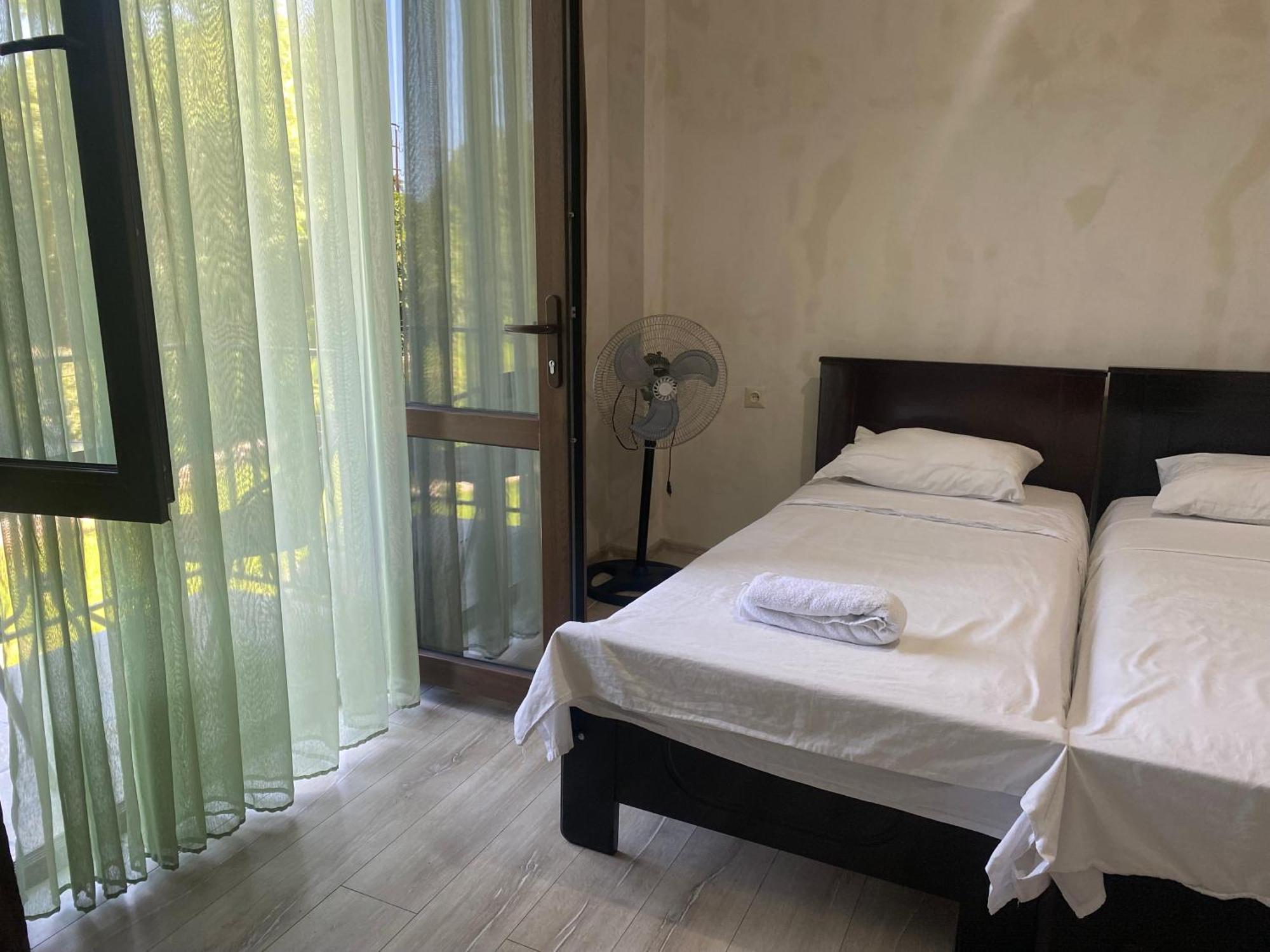 Family Hotel Our House Ts'ikhisdziri Ngoại thất bức ảnh