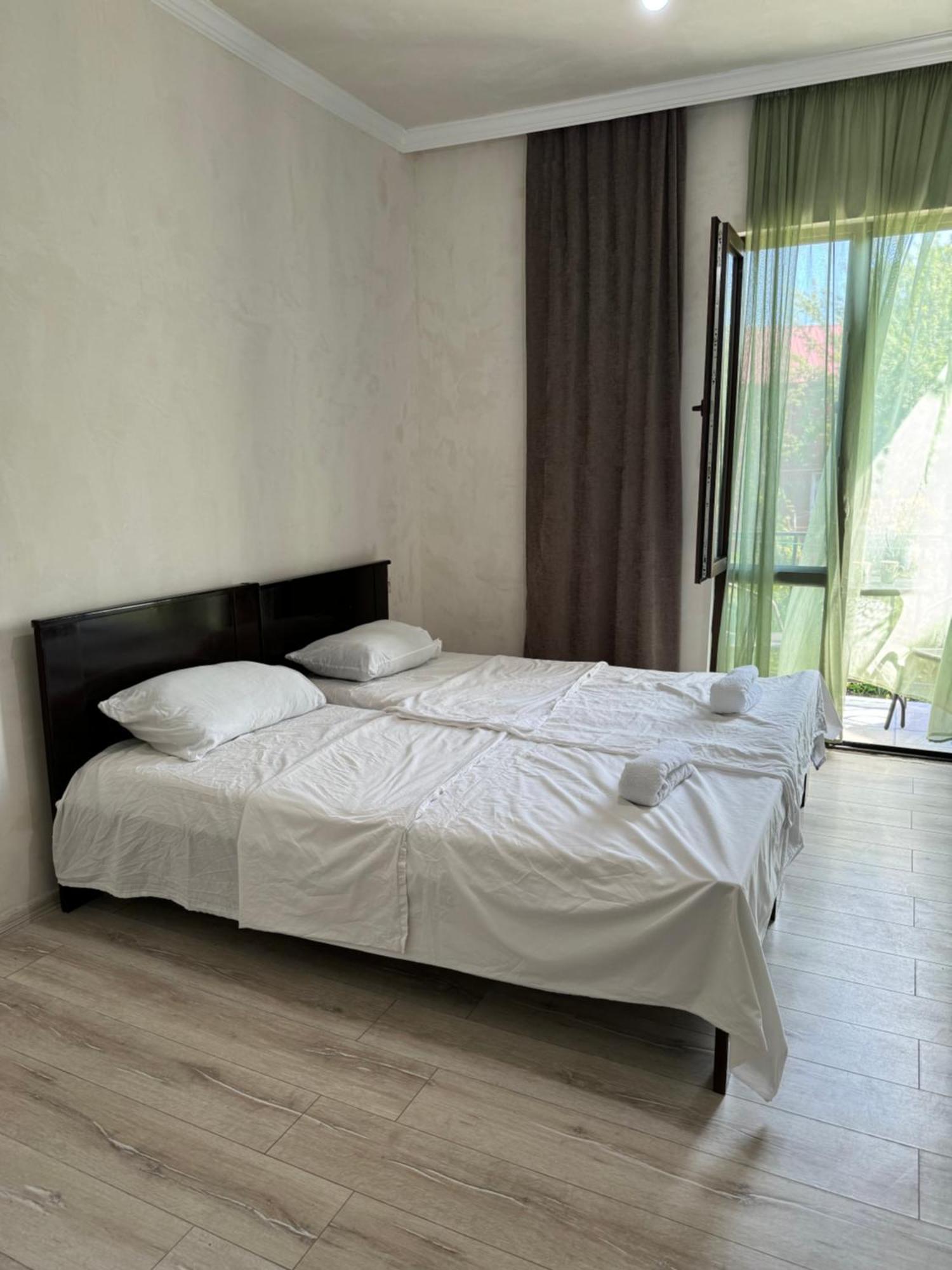 Family Hotel Our House Ts'ikhisdziri Ngoại thất bức ảnh