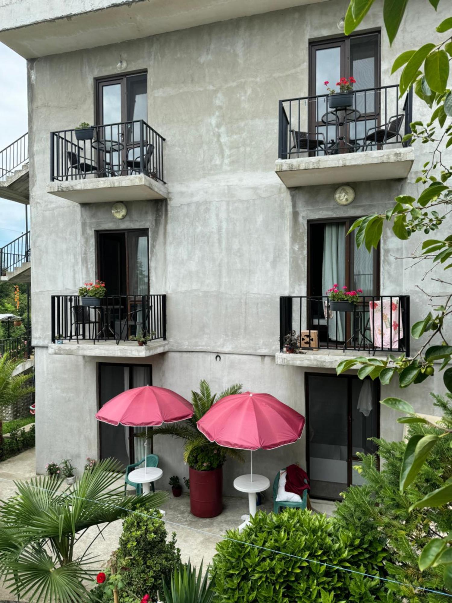 Family Hotel Our House Ts'ikhisdziri Ngoại thất bức ảnh
